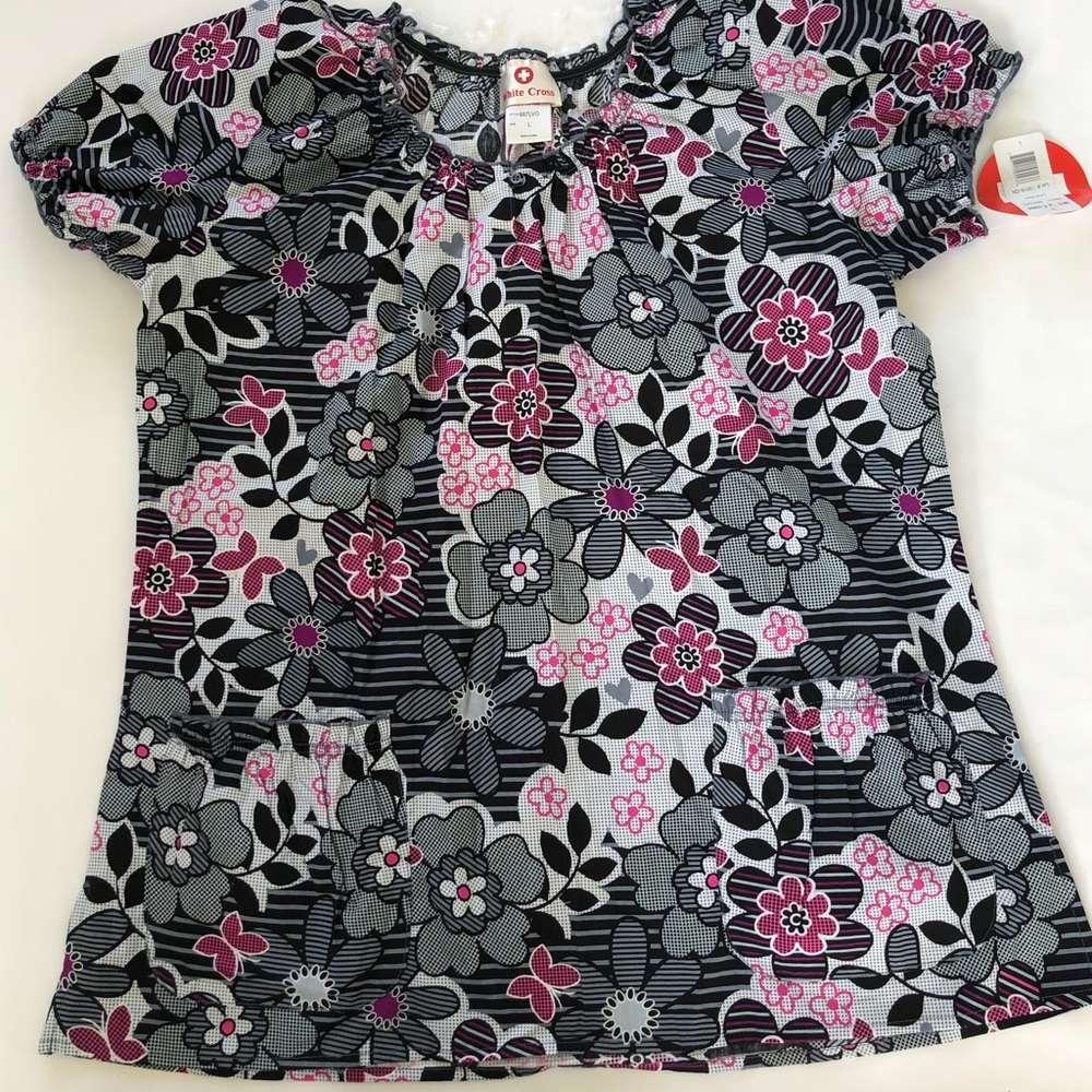 Scrub top - Picture 2 of 2